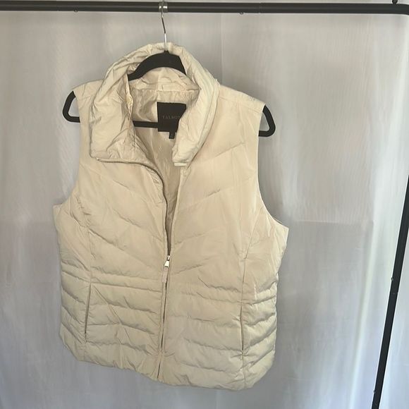 Talbots Jackets & Blazers - Talbots white XL puffer vest